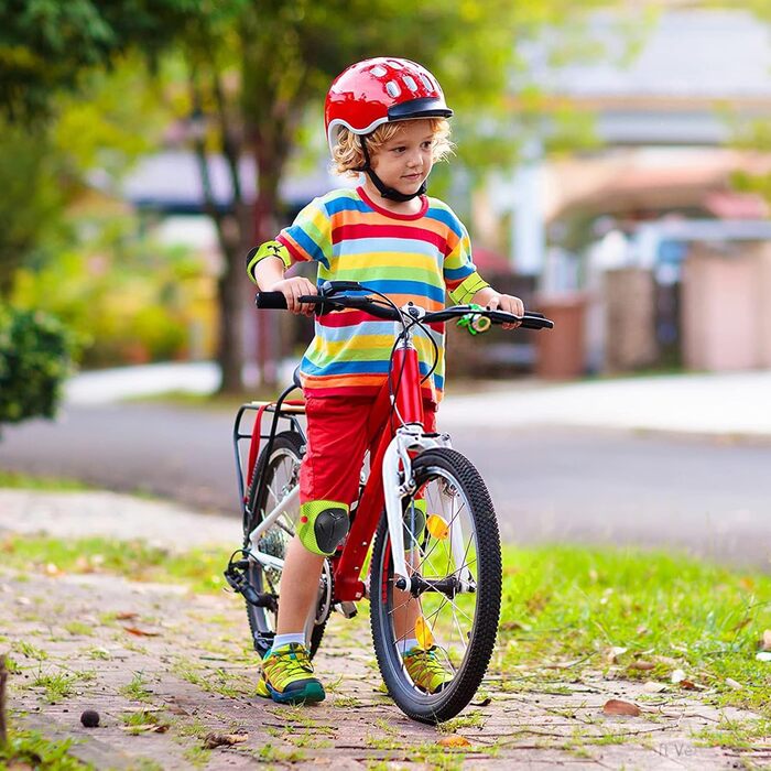 Набір захисту для дітей: наколінники, налокітники, рукавички. Підходить для роликів, скейта, скейтборда. Колір: зелений