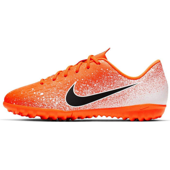 Дитячі футбольні бутси Nike Vaporx 12 Academy GS TF для тренувань (36 EU, багато кольорів)