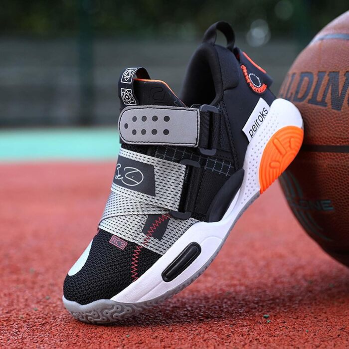 Дитячі спортивні кросівки для хлопчиків та дівчаток. Зручні, дихаючі, легкі, з неслизькою підошвою. Ідеальні для занять спортом, баскетболу, ходьби. Розмір 35 EU, сірий колір.