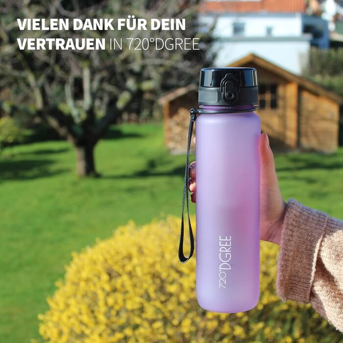 Пляшка для води 720°DGREE uberBottle 1,5 л SoftTouch з контейнером для фруктів, BPA-Free, спортивна, тританова, для фітнесу, спортзалу, прогулянок, ударостійка, багаторазова, лілово-фіолетова