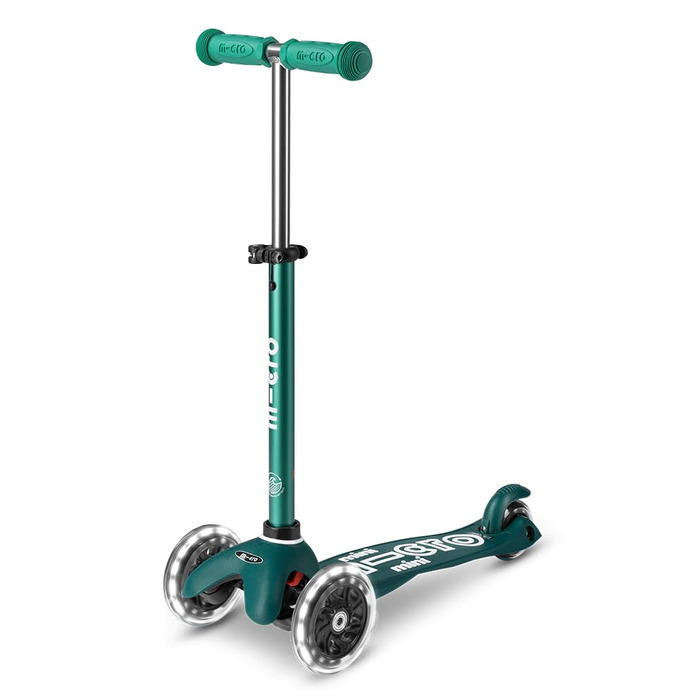 Самокат дитячий Micro Deluxe Eco Green з регульованим кермом та світловими колесами для хлопчиків і дівчаток