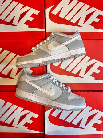 Жіночі спортивні кросівки Nike Dunk Low Two Tone Grey DH9765-001, розмір 37,5