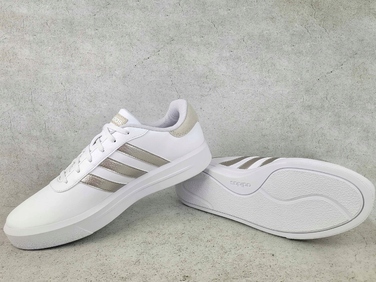 Жіночі кеди Adidas Court Platform ID1969 білі — новинка